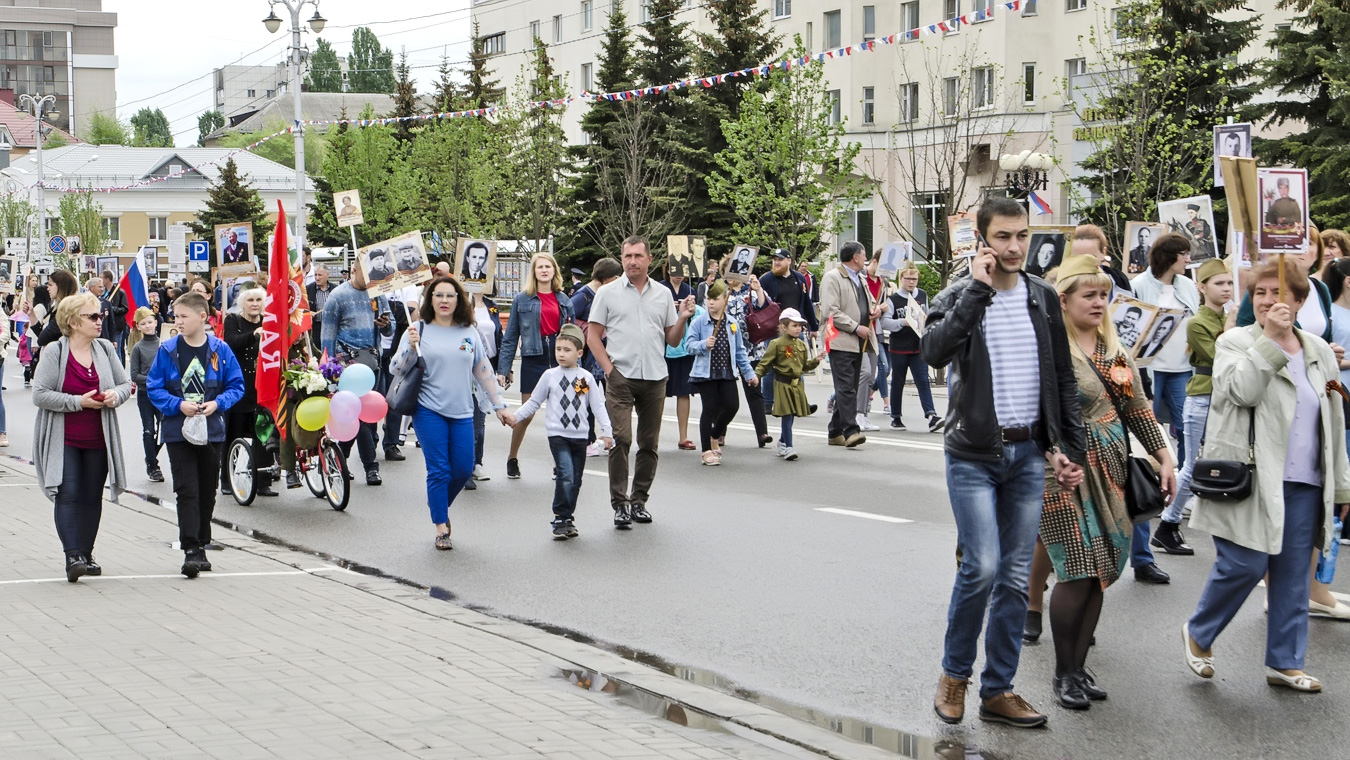 Первомай отменяется, День Победы обсуждается
