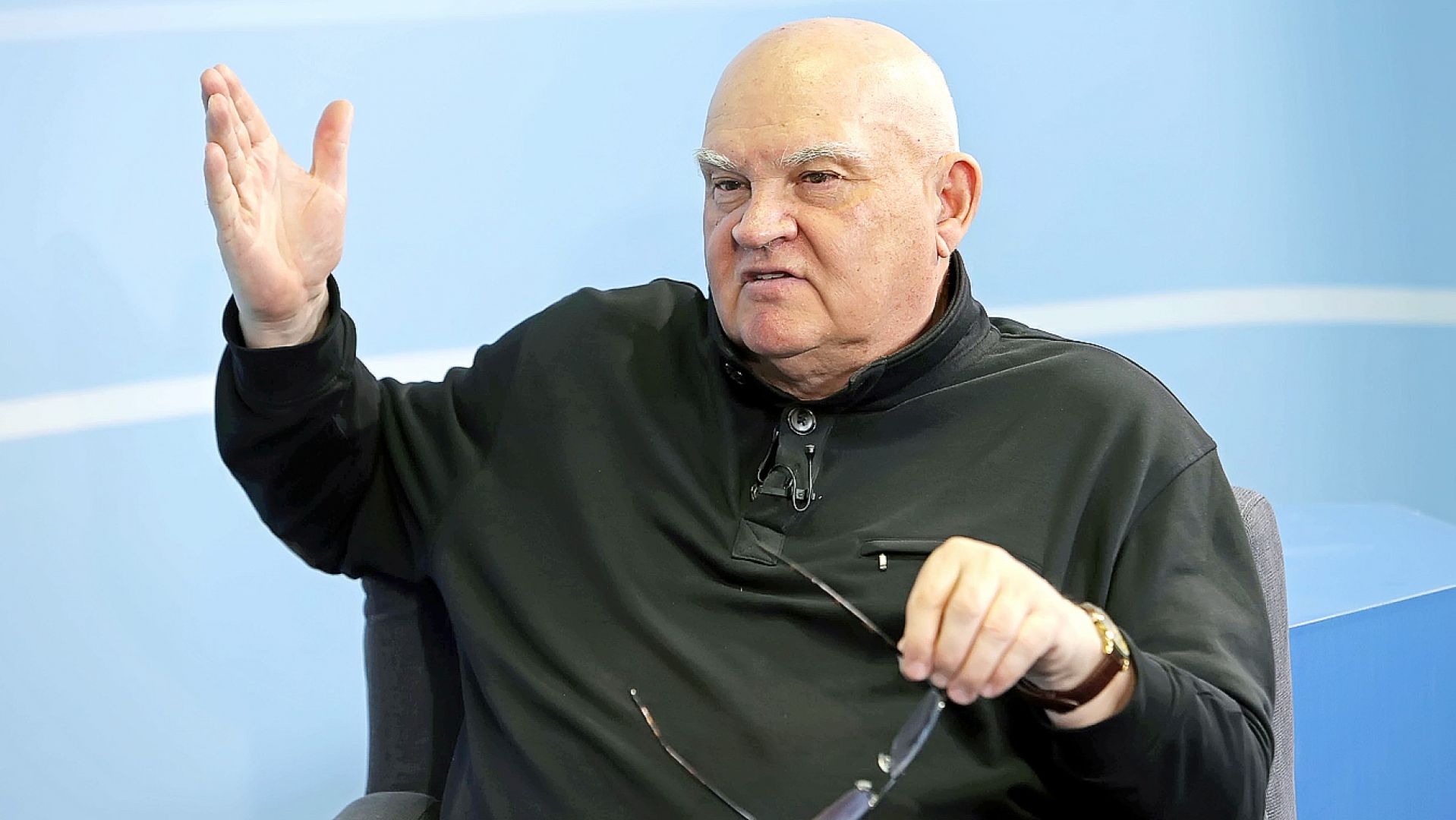 Александр Лапин: «Мы не можем вернуть территории, но людей вернуть можем»