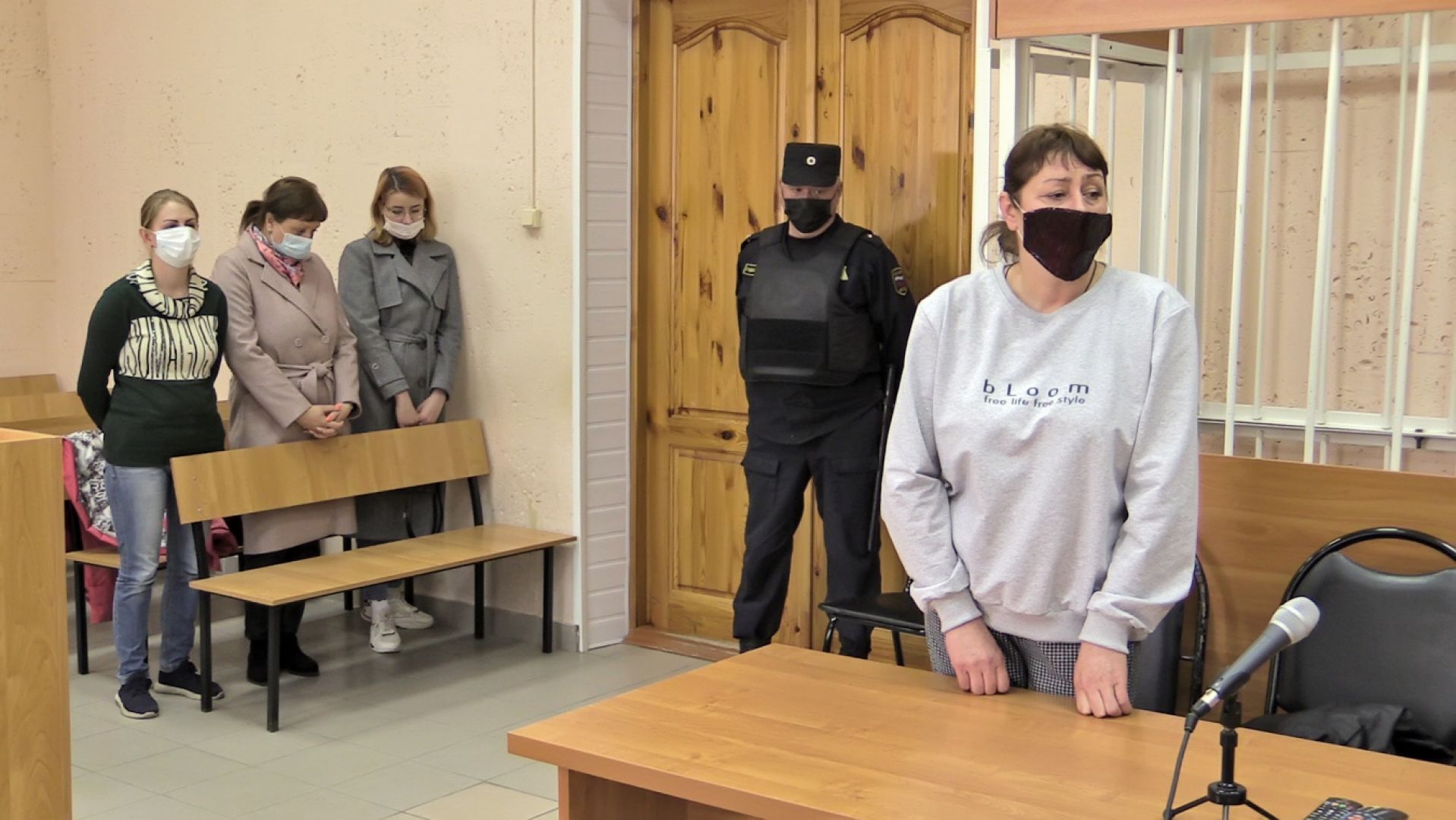 Белгородка зарезала свояка на поминках родителей