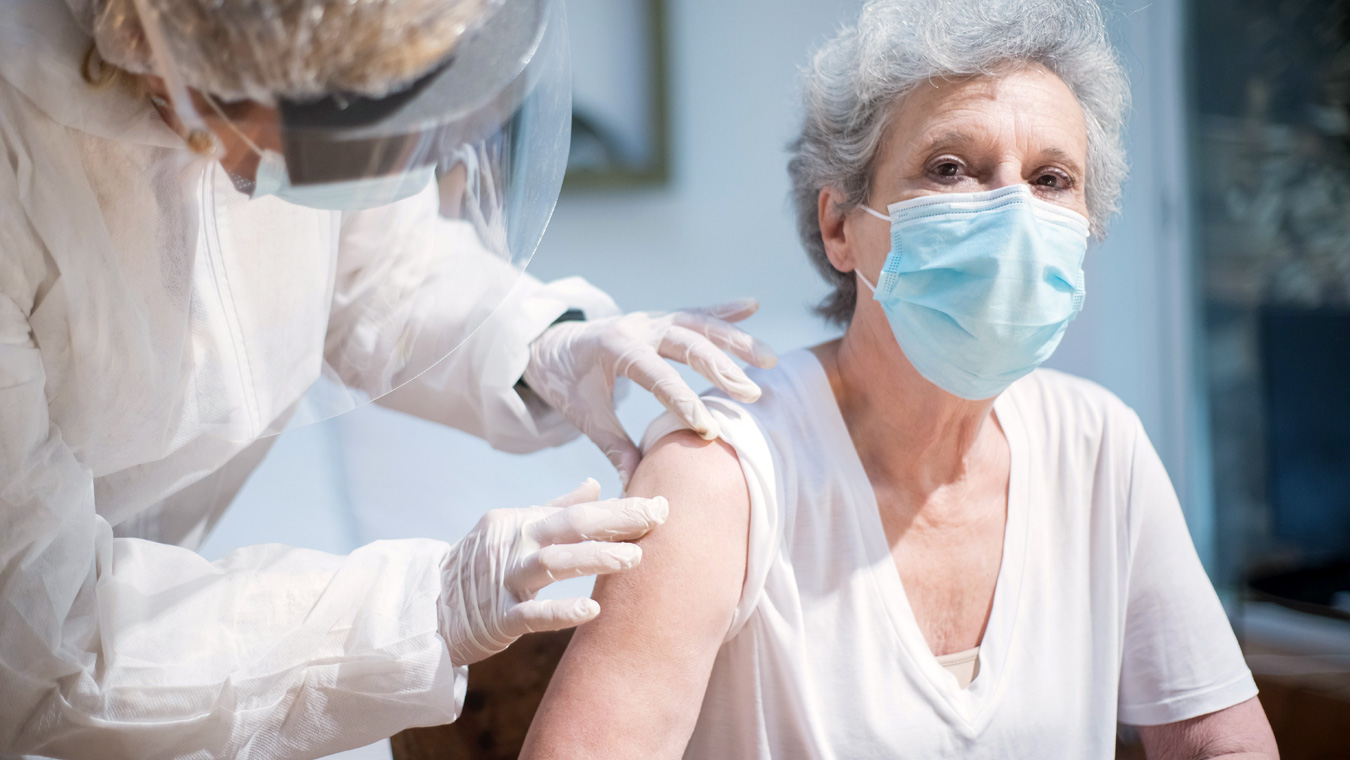 Белгородчина завершает плановую вакцинацию от коронавируса