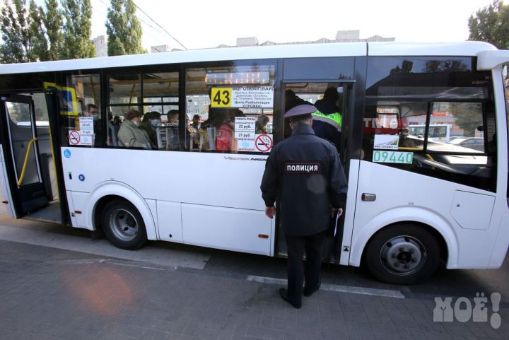 Большинство воронежцев выступили против введения QR-кодов в маршрутках