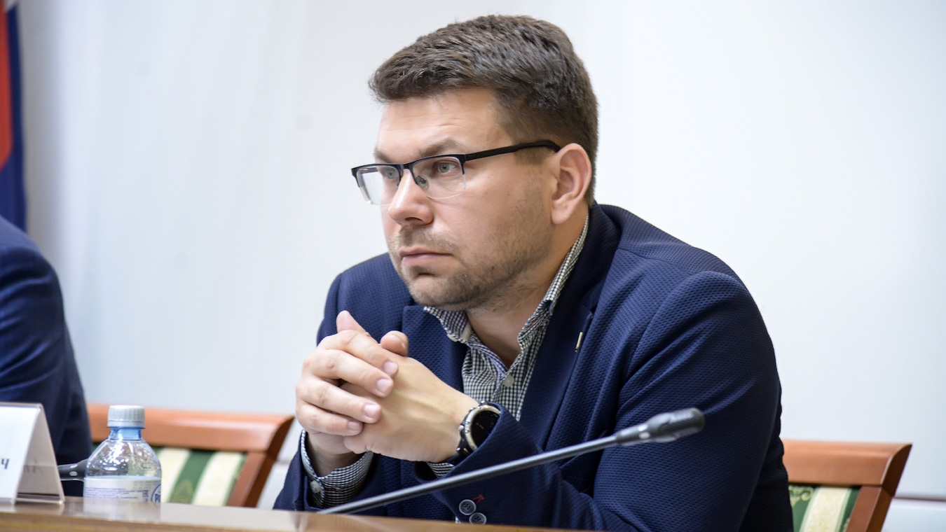 Мэр Белгорода Антон Иванов запросил себе ещё трёх замов