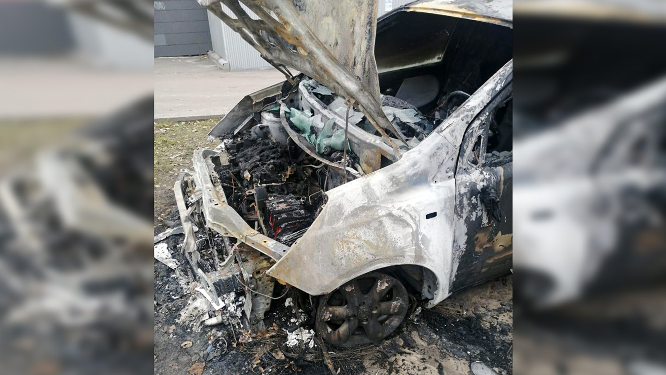 «Отвергнутая клиентка сожгла мою машину»