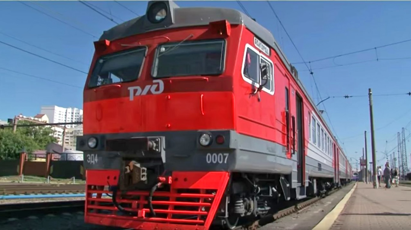 В Прохоровку запустили туристический поезд