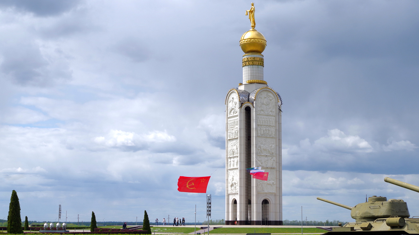 Звонницу и храм в Прохоровке открыли к 50-летию со Дня Победы