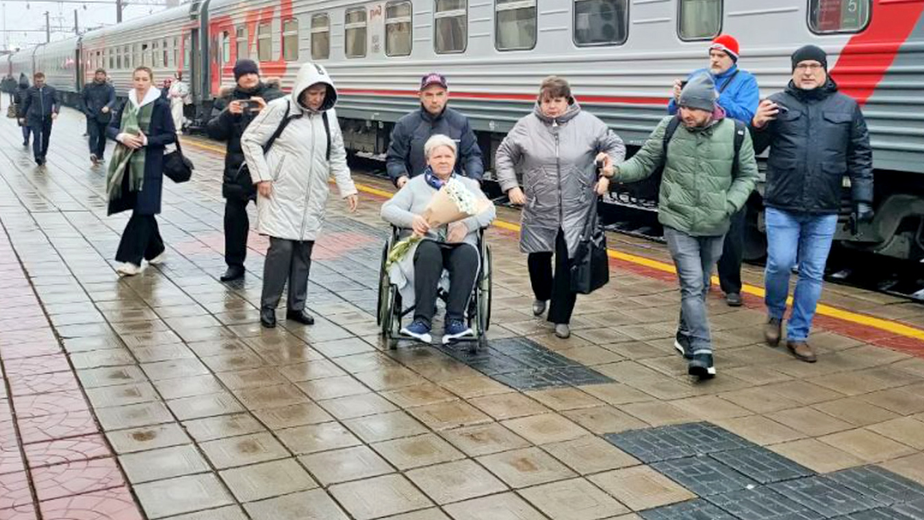 Брошенная в Мексике пенсионерка прибыла в Воронеж