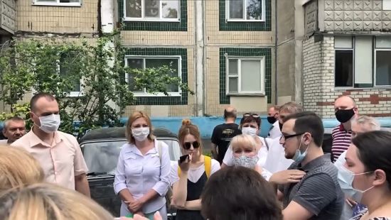 «Магазин во дворе нам не нужен!» Что делать, чтобы на ваш двор никто не позарился